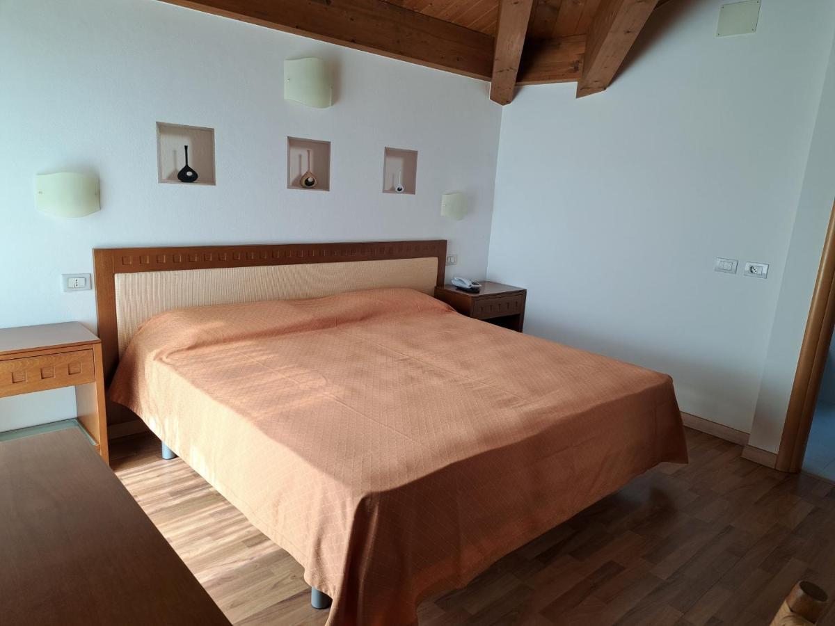 Hotel Escorial Cervia Eksteriør bilde