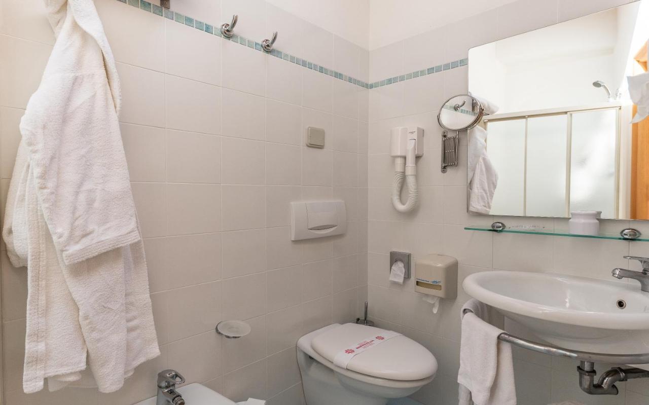 Hotel Escorial Cervia Eksteriør bilde