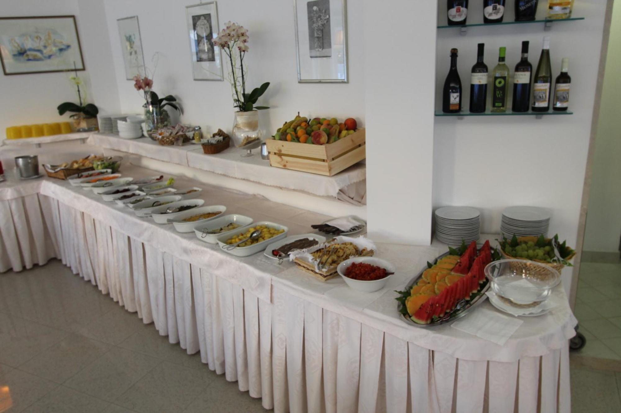 Hotel Escorial Cervia Eksteriør bilde