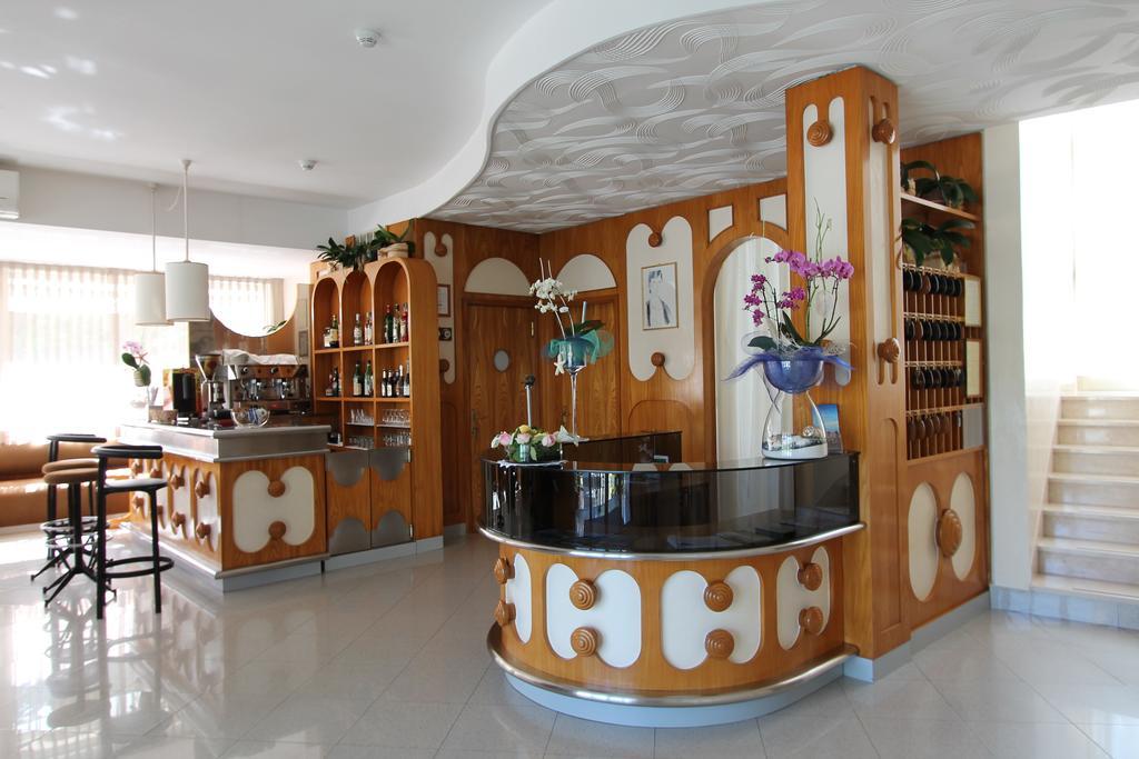 Hotel Escorial Cervia Eksteriør bilde