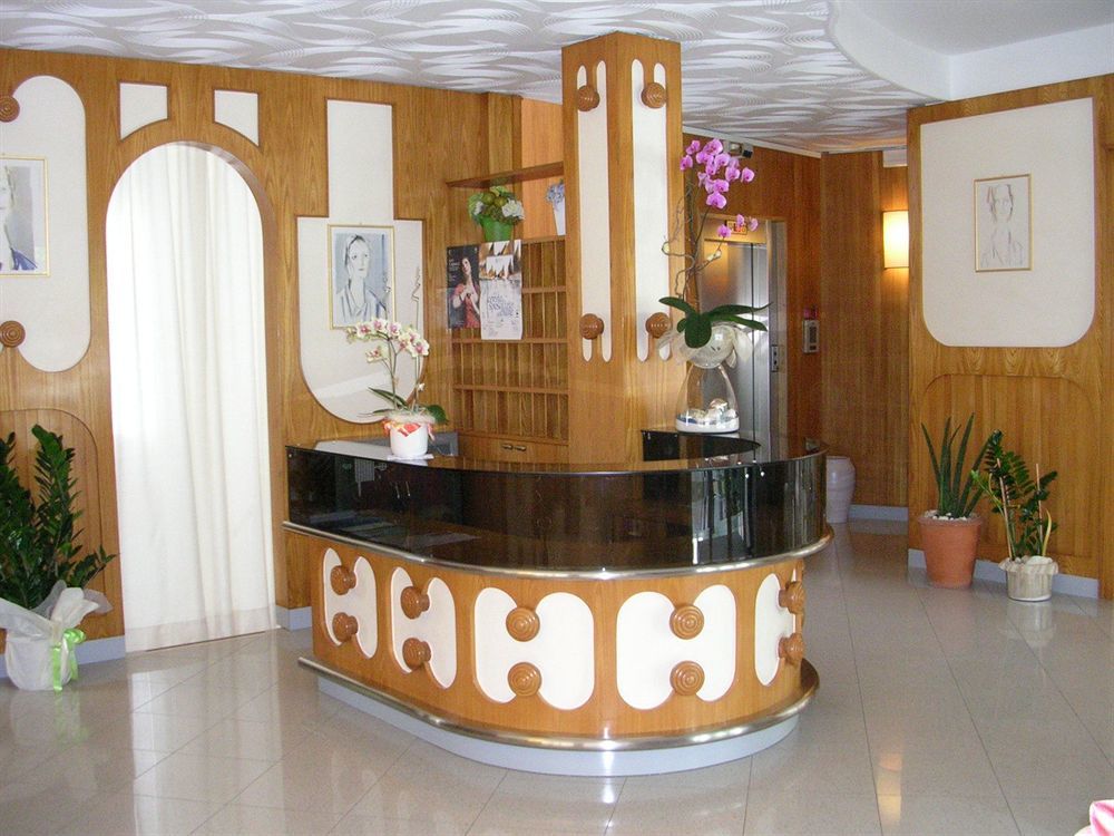 Hotel Escorial Cervia Eksteriør bilde